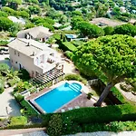 Вилла Riviera, Sea View, Pool, Jacuzzi, Sauna, Walk To The *