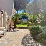 Riviera, Sea View, Pool, Jacuzzi, Sauna, Walk To The Вилла Сент-Максим