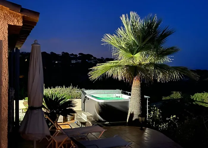 Riviera, Sea View, Pool, Jacuzzi, Sauna, Walk To The Willa Sainte-Maxime