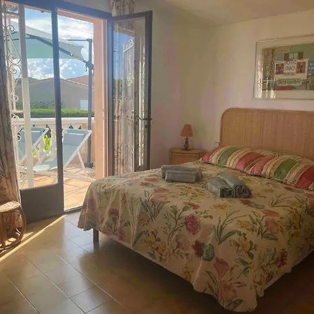 Villa Riviera, Sea View, Pool, Jacuzzi, Sauna, Walk To The