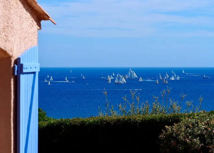 Villa Riviera, Sea View, Pool, Jacuzzi, Sauna, Walk To The