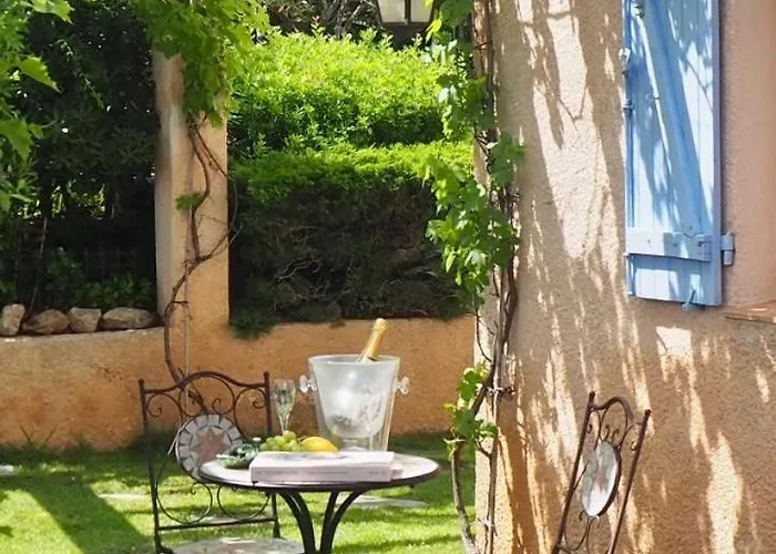 Riviera, Sea View, Pool, Jacuzzi, Sauna, Walk To The Villa